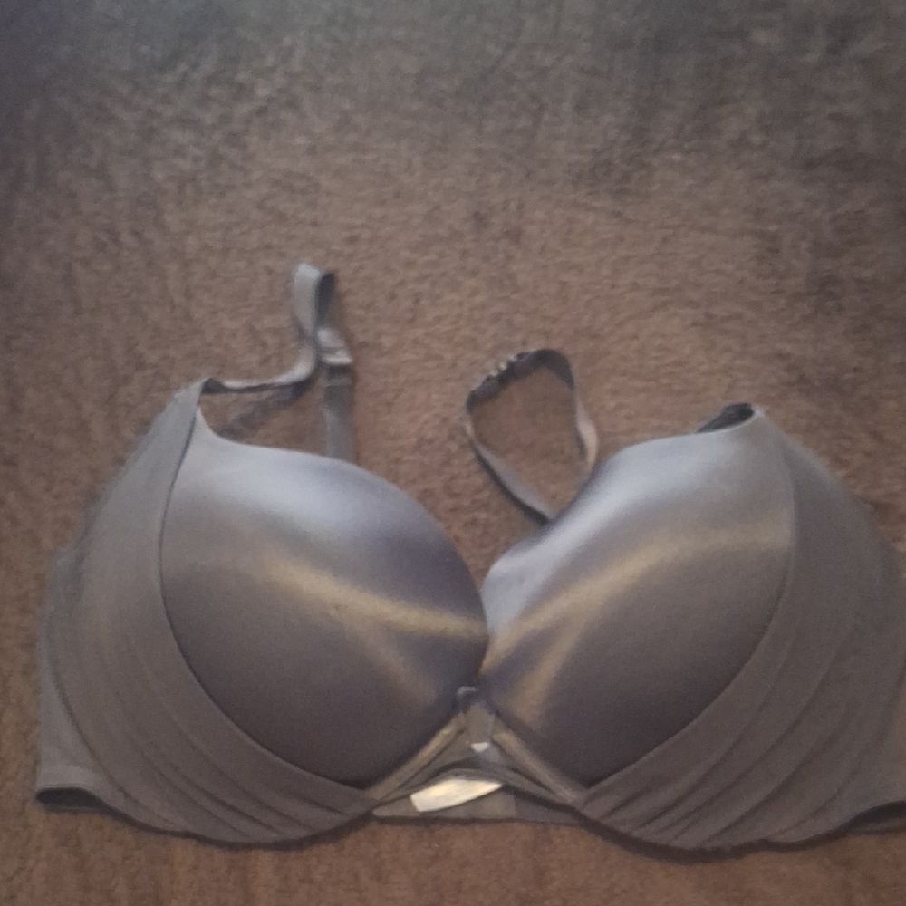 VICTORIA'S SECRET 38D